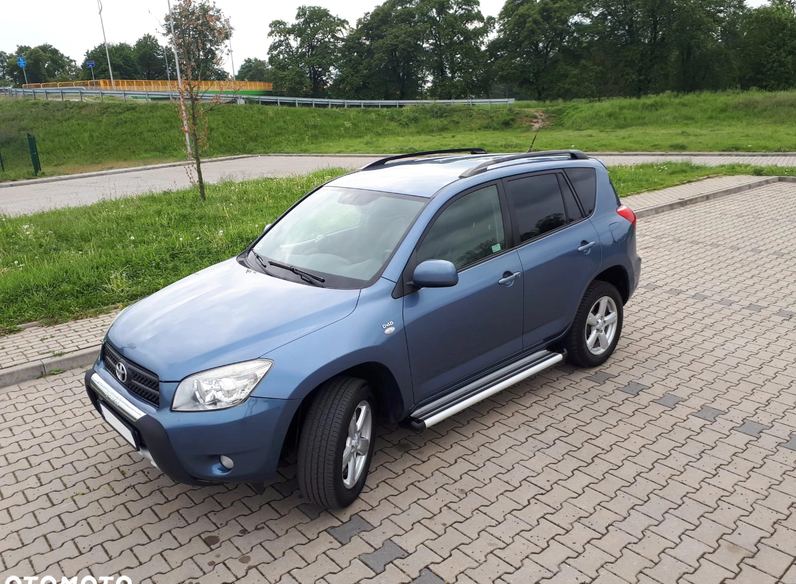 Toyota RAV4 cena 27800 przebieg: 233000, rok produkcji 2007 z Legnica małe 232